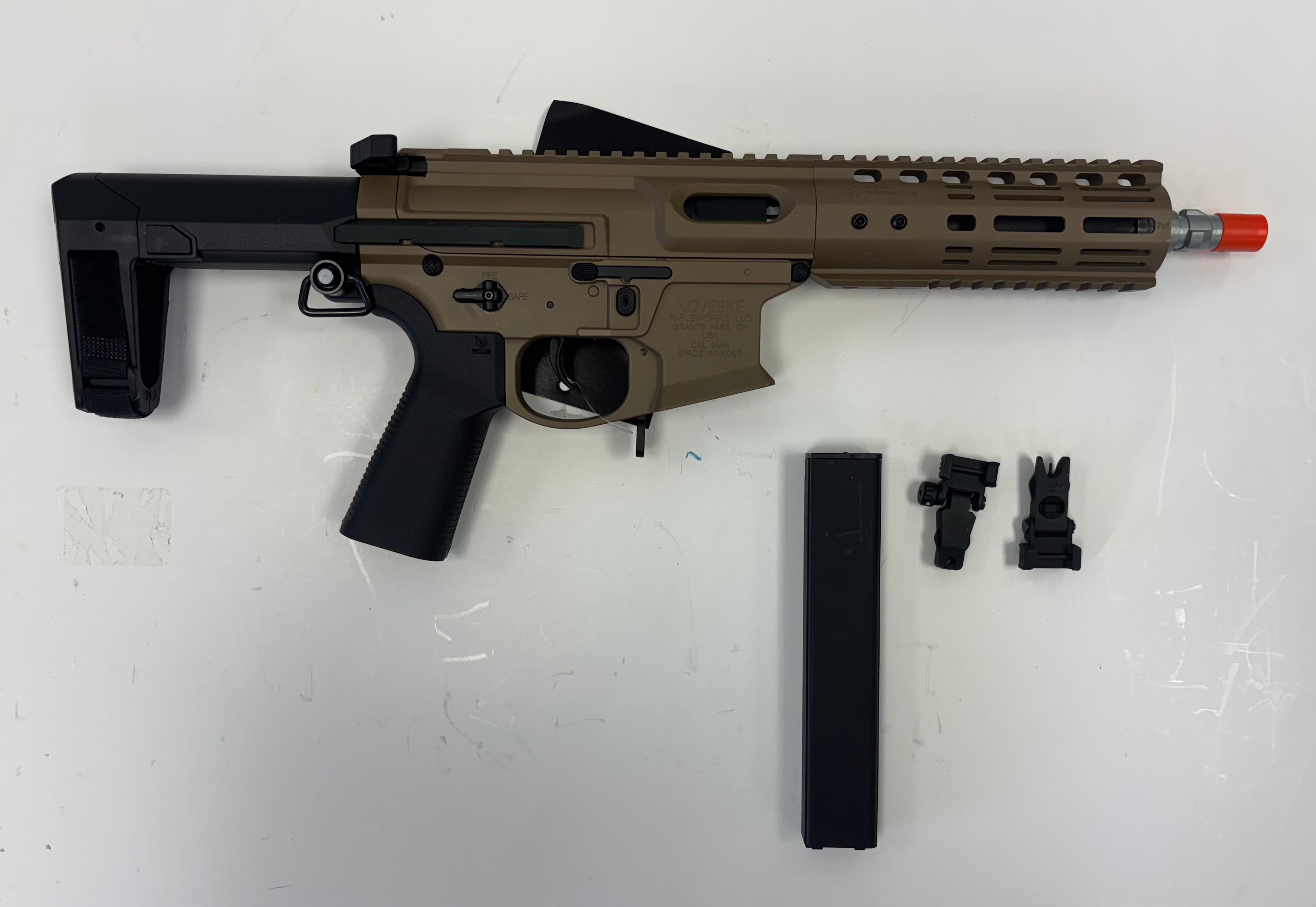 EMG Noveske Space Invader Gen4 PCC AEG Carbine (Flat Dark Earth / 8.5")